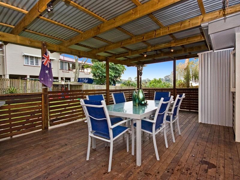 25 Forrest Street, Everton Park QLD 4053