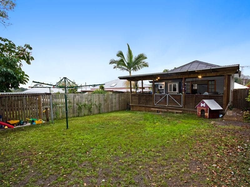 25 Forrest Street, Everton Park QLD 4053