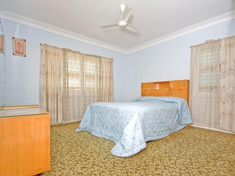 78 Pangeza Street, Stafford Heights QLD 4053