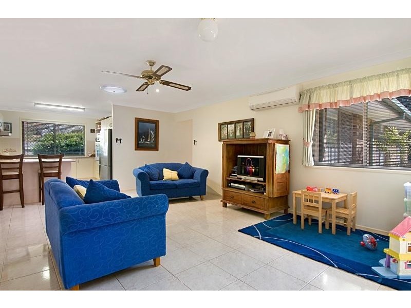 22 Narrabeen Road, Albany Creek QLD 4035