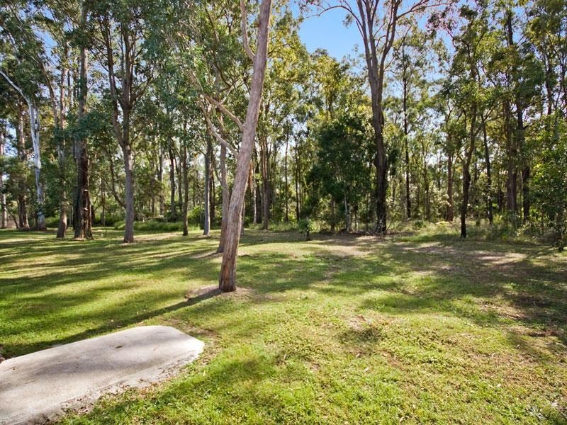 15 Glenside Place, Bridgeman Downs QLD 4035