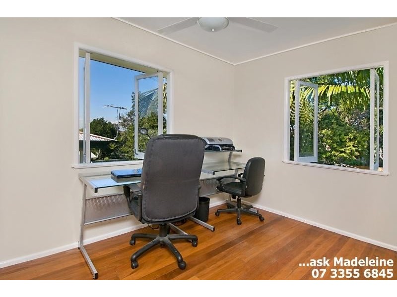 37 Narellan Street, Arana Hills QLD 4054