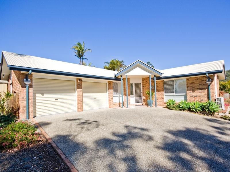 12 Greenfern Place, Ferny Grove QLD 4055