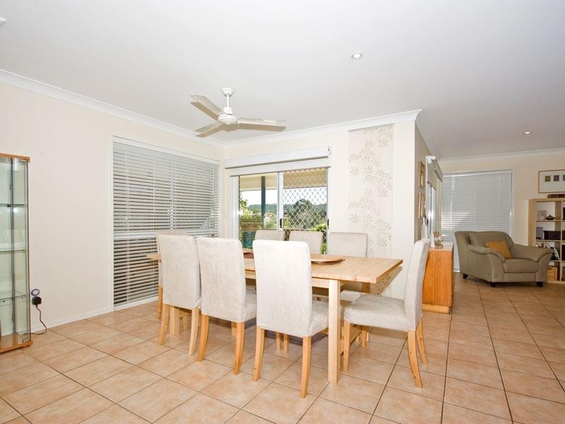 12 Greenfern Place, Ferny Grove QLD 4055
