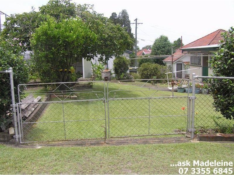 39 Pateena Street, Stafford QLD 4053