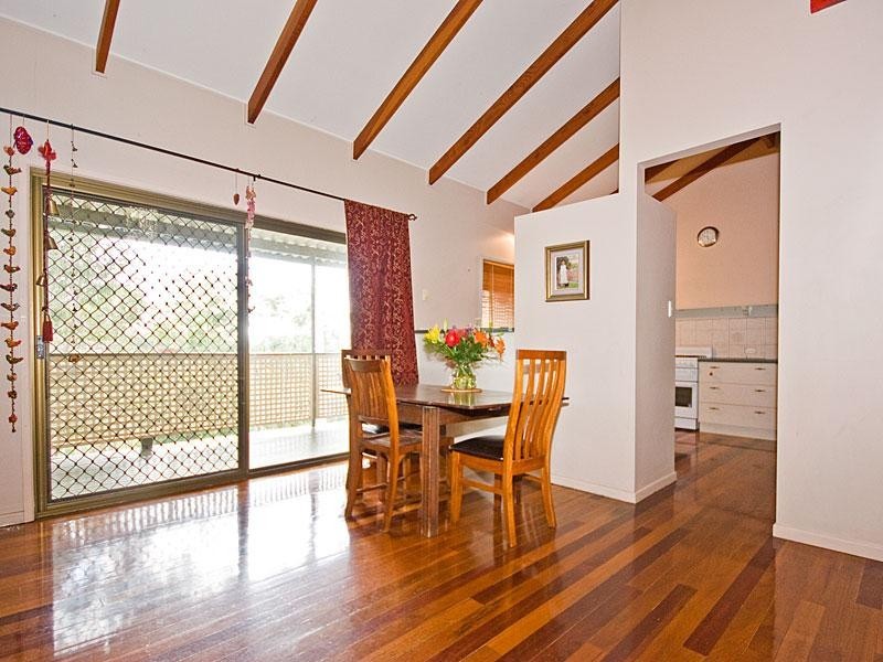 20 Barber Road, Ferny Hills QLD 4055