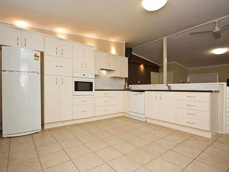 20 Stromlo Street, Everton Park QLD 4053