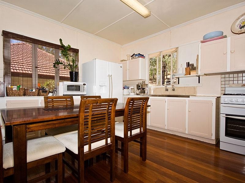 58 Elbury Street, Mitchelton QLD 4053