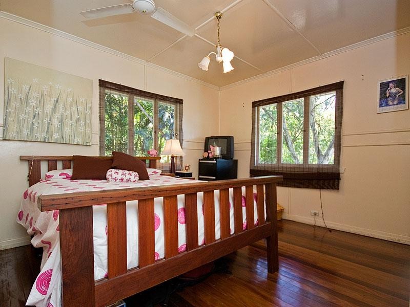 58 Elbury Street, Mitchelton QLD 4053