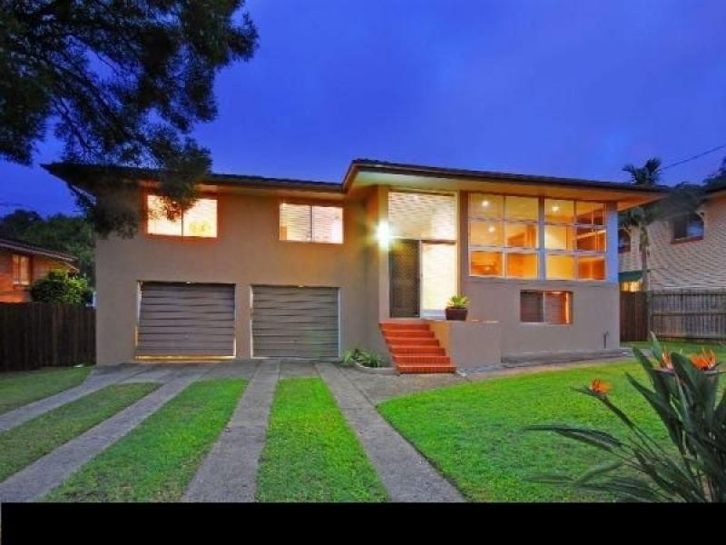 80 Niven Street, Stafford Heights QLD 4053