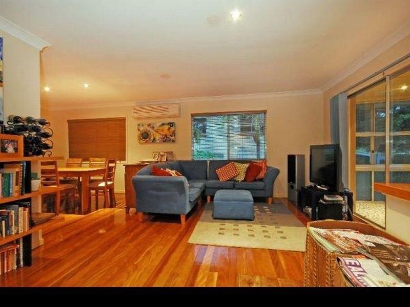 80 Niven Street, Stafford Heights QLD 4053