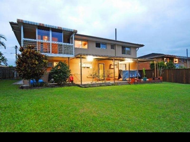 80 Niven Street, Stafford Heights QLD 4053