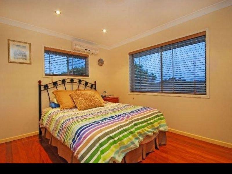 80 Niven Street, Stafford Heights QLD 4053