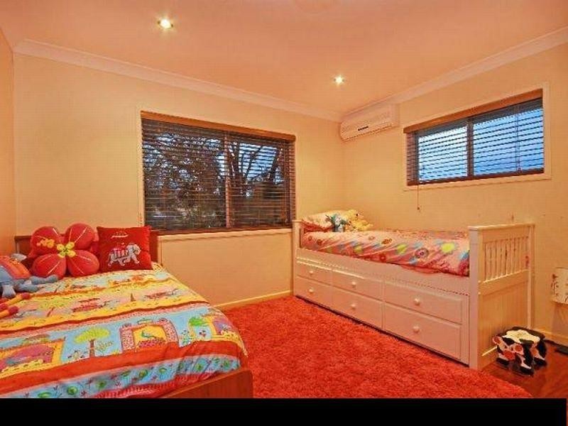 80 Niven Street, Stafford Heights QLD 4053