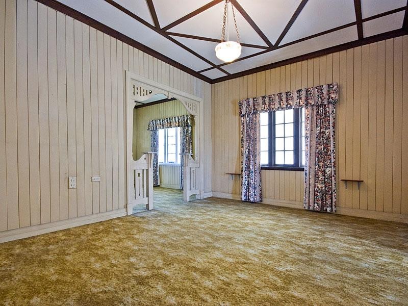 19 Pelham Street, Coorparoo QLD 4151