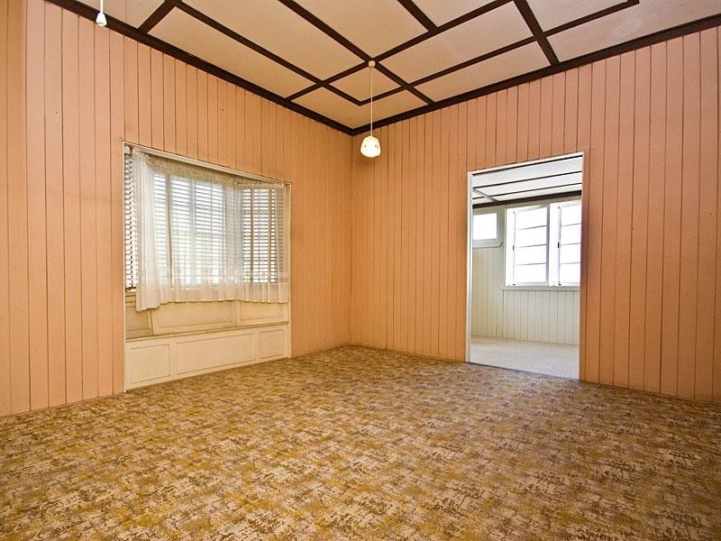 19 Pelham Street, Coorparoo QLD 4151