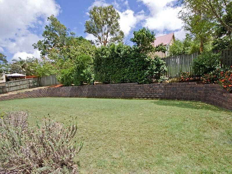 4 Glenwood Place, Ferny Hills QLD 4055