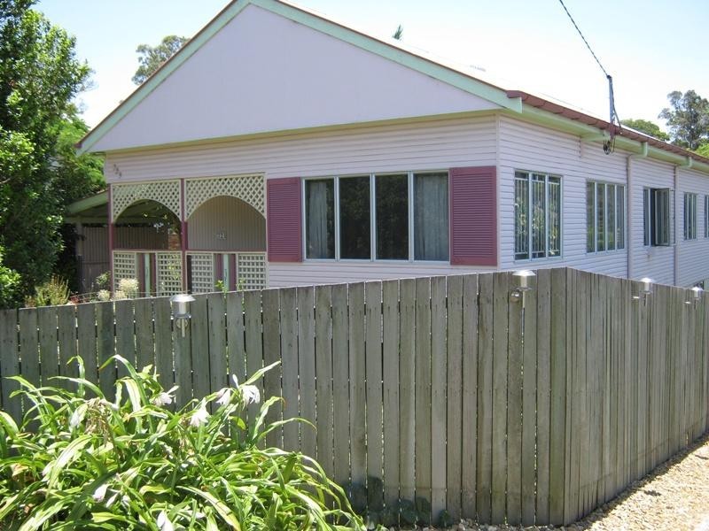 723 South Pine Road, Everton Park QLD 4053