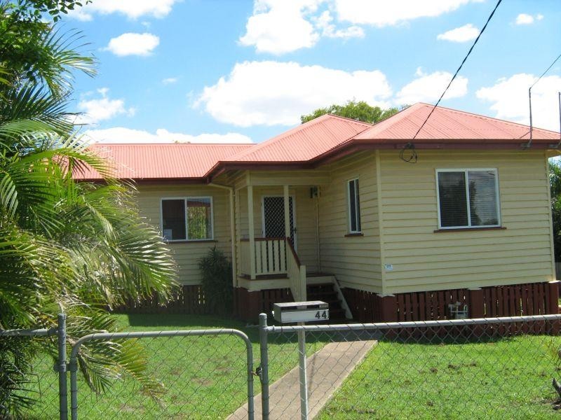 44 Crampton Street, Keperra QLD 4054