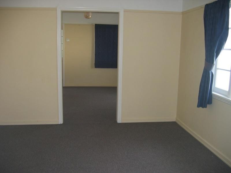 11 Kingsmill Street, Chermside QLD 4032