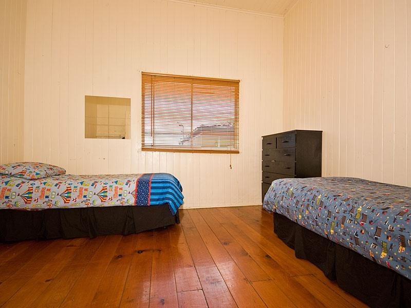 131 Grovely Terrace, Mitchelton QLD 4053