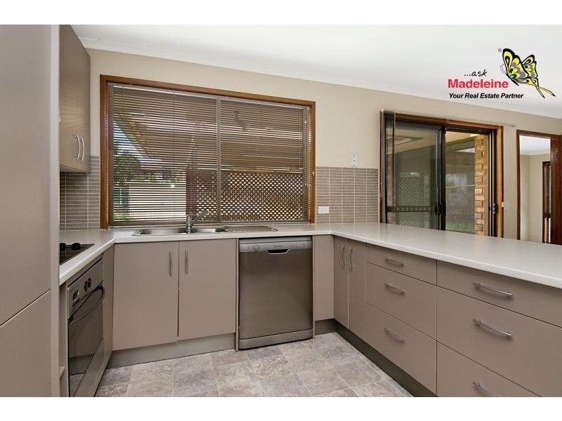 11 Brando Street, Mcdowall QLD 4053