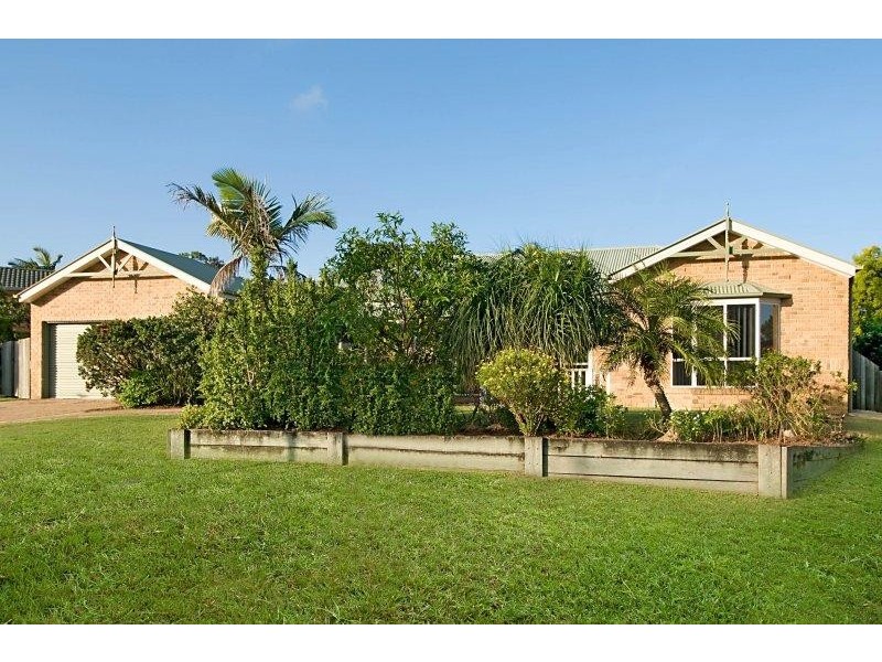 24 Arlington Drive, Arana Hills QLD 4054