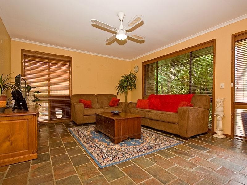 28 Duntreath Street, Keperra QLD 4054