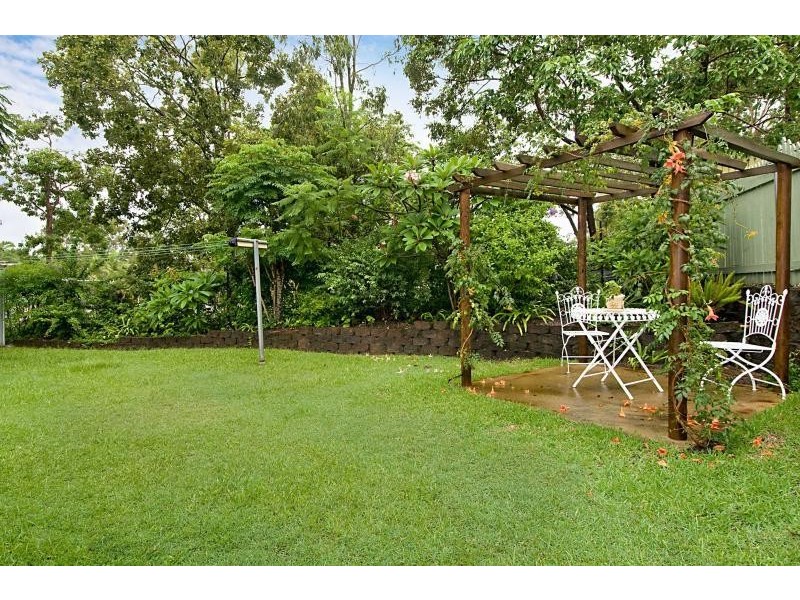 15 Osmond Street, Mcdowall QLD 4053