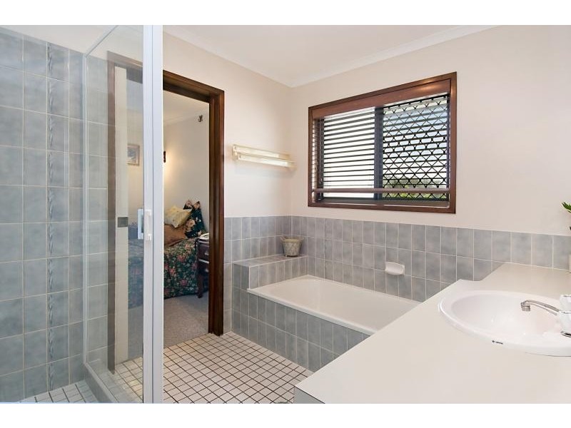 15 Osmond Street, Mcdowall QLD 4053