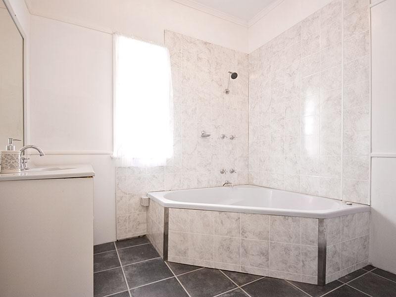 31 Newhaven Street, Everton Park QLD 4053