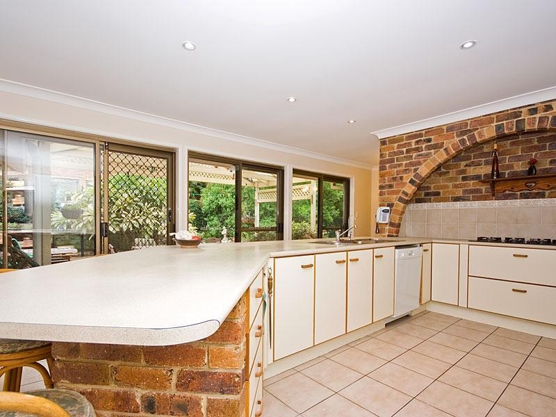 15 Fairhaven Street, Bridgeman Downs QLD 4035