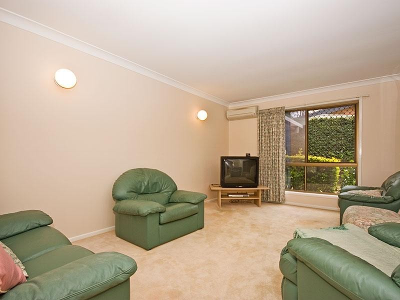 15 Fairhaven Street, Bridgeman Downs QLD 4035
