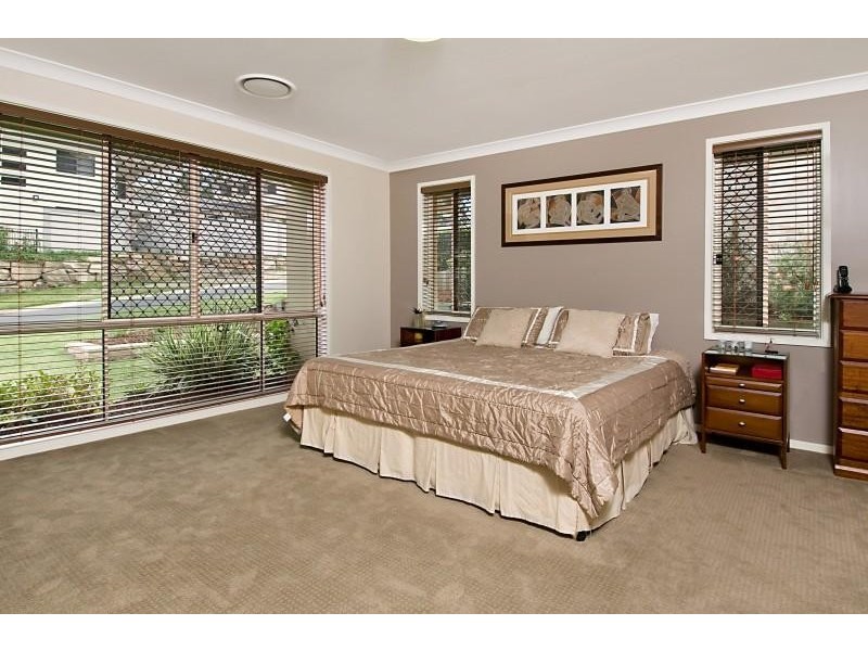 12 Lyell Crescent, Mcdowall QLD 4053