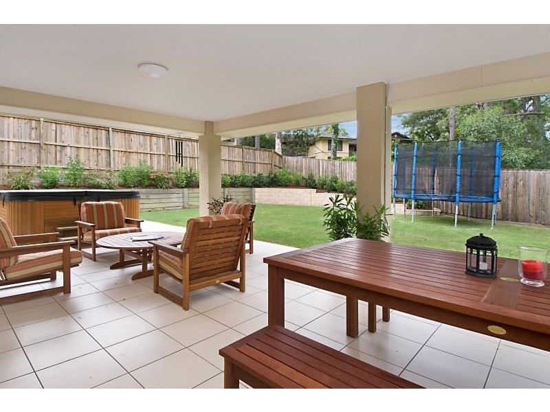 12 Lyell Crescent, Mcdowall QLD 4053