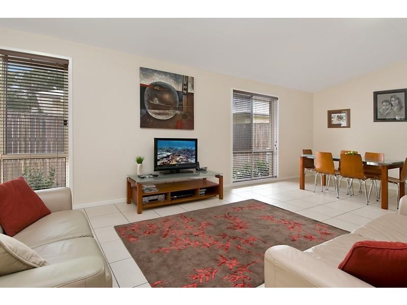 12 Lyell Crescent, Mcdowall QLD 4053