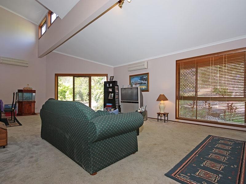 11 Laurel Court, Cashmere QLD 4500