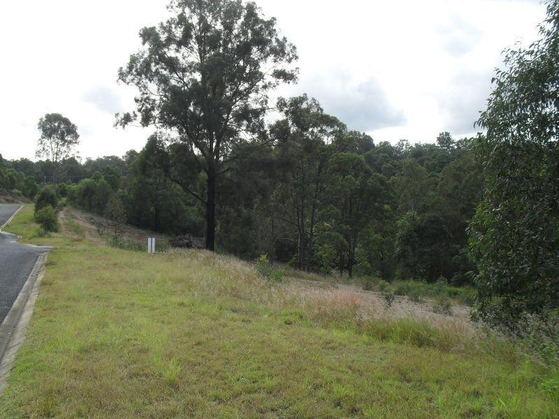 10 McCausland Court, Clear Mountain QLD 4500