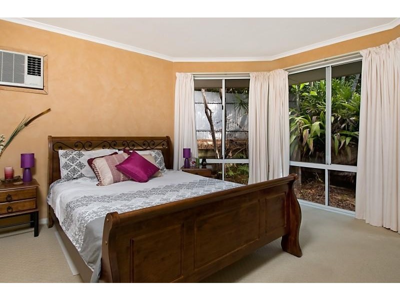 3 Fulmar Court, Albany Creek QLD 4035