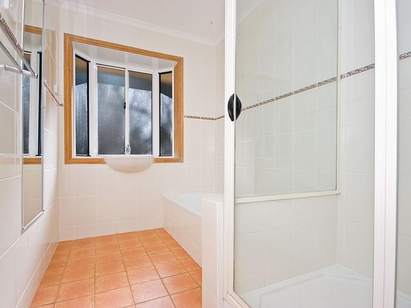 22 Eurobin Crescent, Ferny Hills QLD 4055