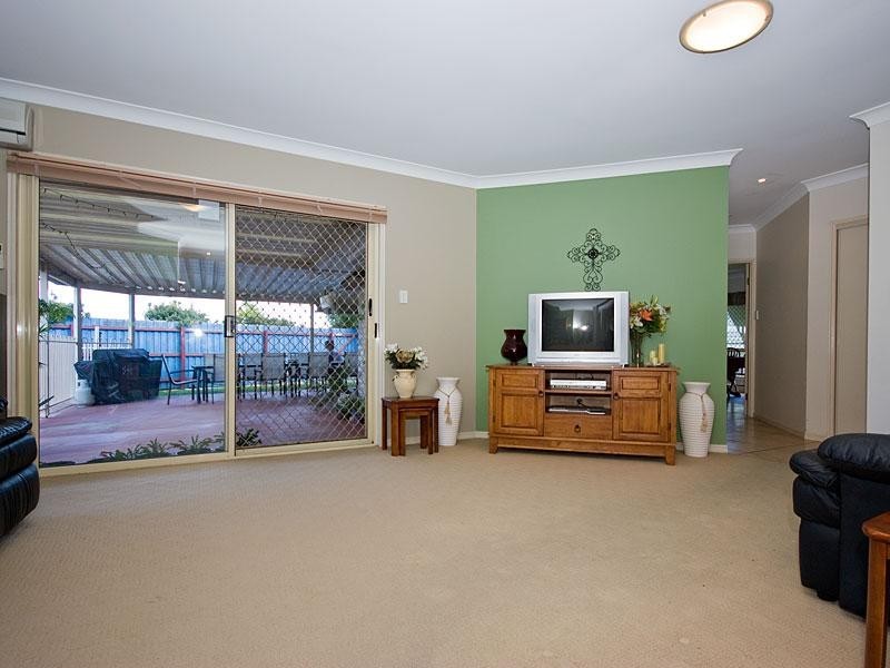 10 Blake Close, Mcdowall QLD 4053