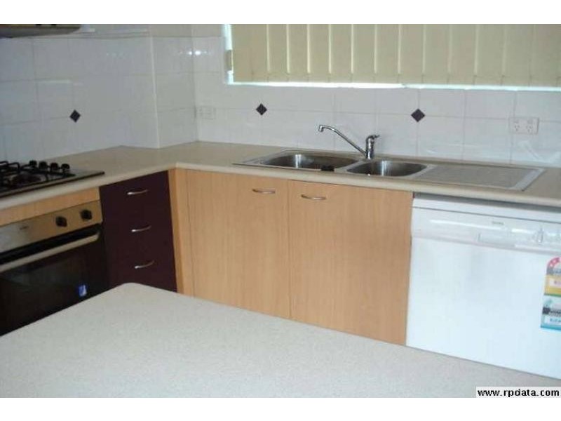 2/56 Goulburn Street, Gordon Park QLD 4031