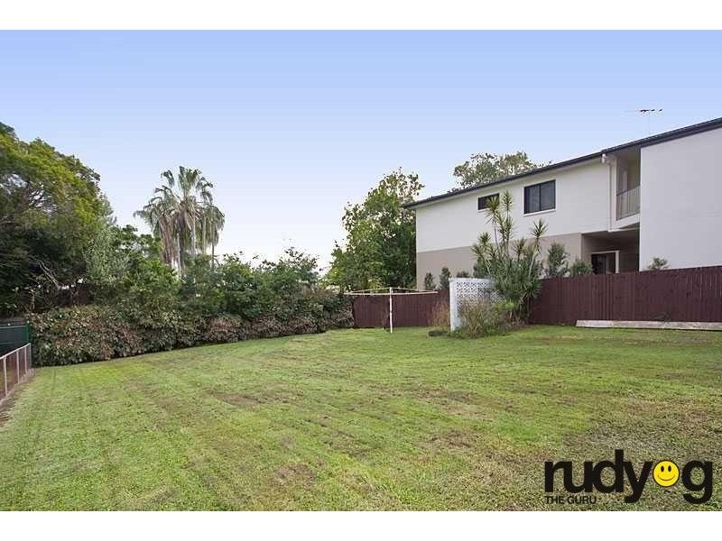 22 Lennon Street, Stafford QLD 4053