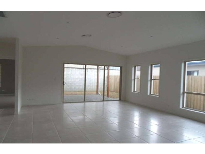 49 Parkway Crescent, Murrumba Downs QLD 4503