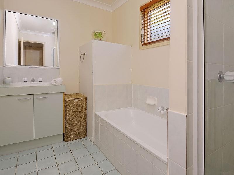 38 The Jinker Track, Albany Creek QLD 4035