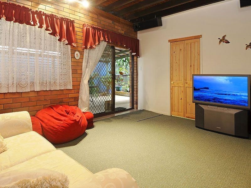 2 Fabray Place, Mcdowall QLD 4053