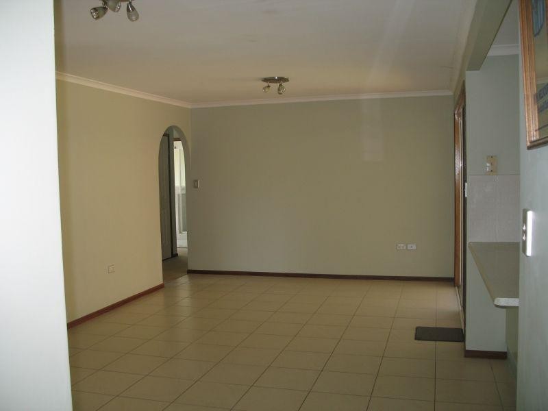 4 Middlemiss Street, Everton Park QLD 4053