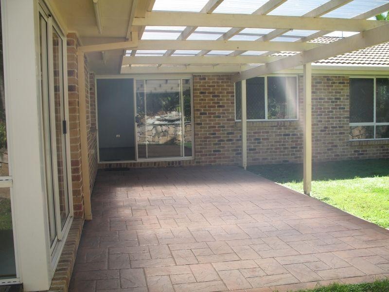 4 Middlemiss Street, Everton Park QLD 4053