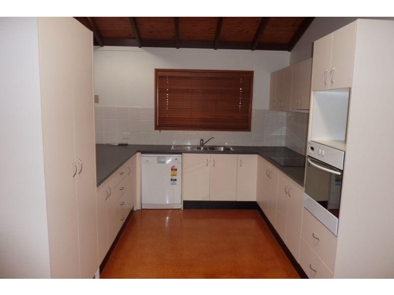 39 Hagman Street, Stafford Heights QLD 4053