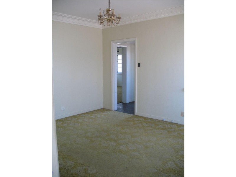 9 Rhodes Street, Stafford QLD 4053